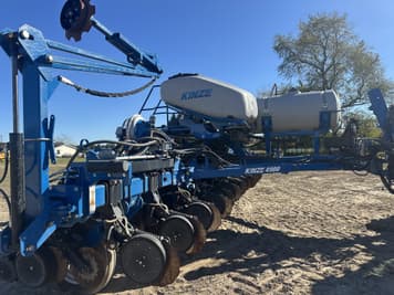 Main image Kinze 4900